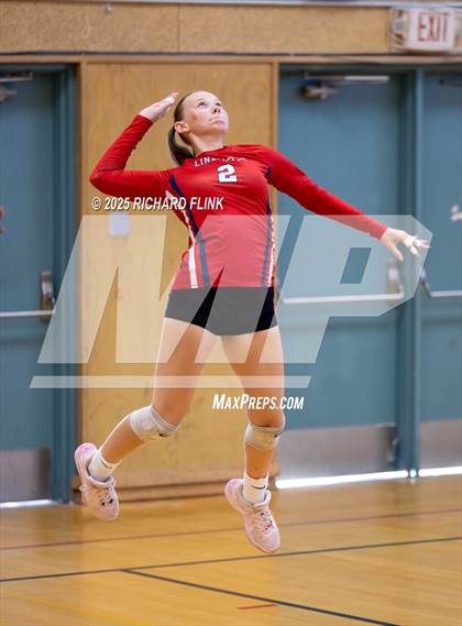 Thumbnail 3 in Lindhurst @ Rio Vista photogallery.