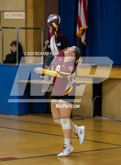 Thumbnail 1 in Lindhurst @ Rio Vista photogallery.