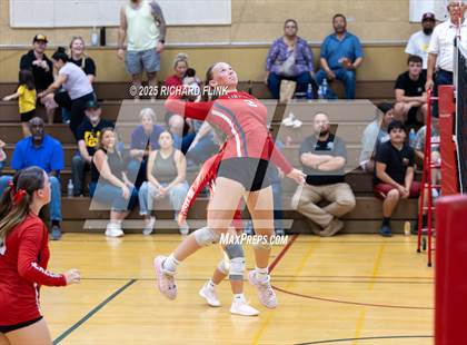 Thumbnail 2 in Lindhurst @ Rio Vista photogallery.