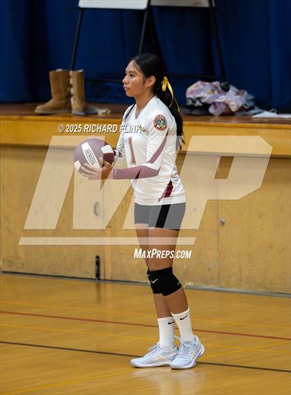 Thumbnail 3 in Lindhurst @ Rio Vista photogallery.