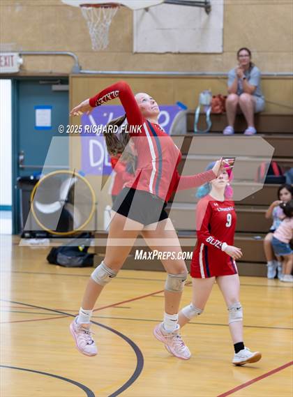 Thumbnail 3 in Lindhurst @ Rio Vista photogallery.