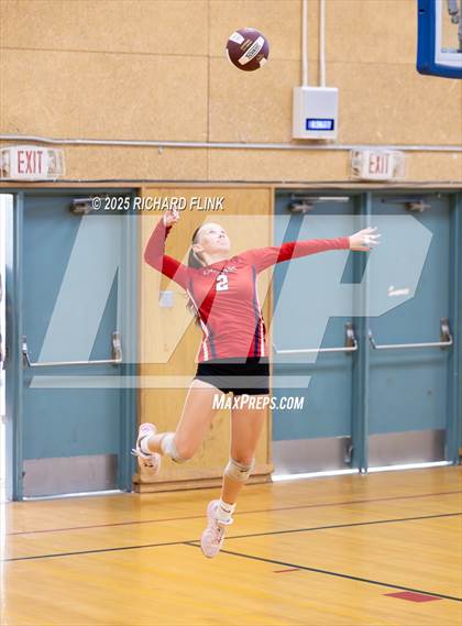Thumbnail 3 in Lindhurst @ Rio Vista photogallery.