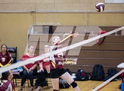 Thumbnail 2 in Lindhurst @ Rio Vista photogallery.