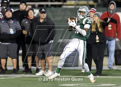 Thumbnail 1 in Centennial vs. De La Salle (CIF State Open Division Final) photogallery.