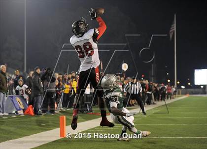 Thumbnail 2 in Centennial vs. De La Salle (CIF State Open Division Final) photogallery.