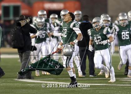 Thumbnail 2 in Centennial vs. De La Salle (CIF State Open Division Final) photogallery.