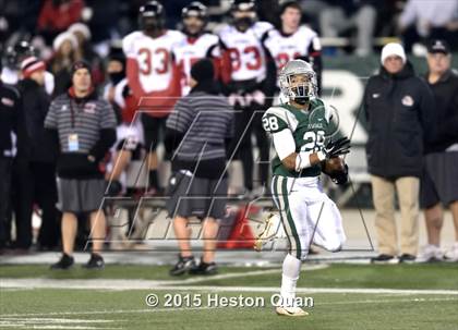 Thumbnail 3 in Centennial vs. De La Salle (CIF State Open Division Final) photogallery.
