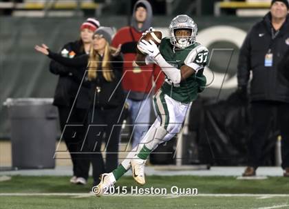Thumbnail 2 in Centennial vs. De La Salle (CIF State Open Division Final) photogallery.