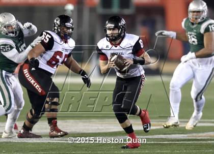 Thumbnail 2 in Centennial vs. De La Salle (CIF State Open Division Final) photogallery.