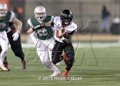 Thumbnail 2 in Centennial vs. De La Salle (CIF State Open Division Final) photogallery.