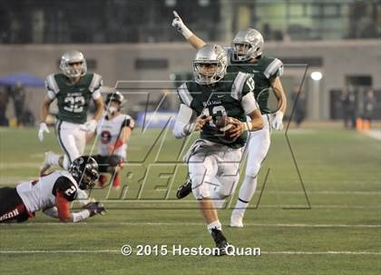 Thumbnail 1 in Centennial vs. De La Salle (CIF State Open Division Final) photogallery.
