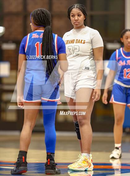 Thumbnail 1 in Grand Oaks vs Oak Ridge photogallery.