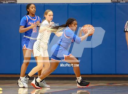 Thumbnail 1 in Grand Oaks vs Oak Ridge photogallery.