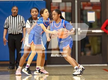 Thumbnail 3 in Grand Oaks vs Oak Ridge photogallery.