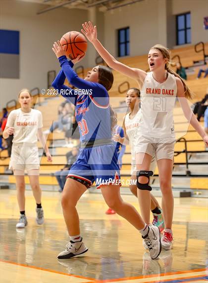 Thumbnail 3 in Grand Oaks vs Oak Ridge photogallery.