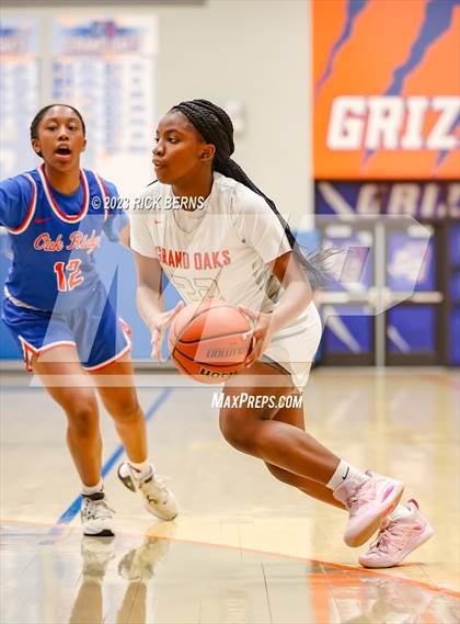Thumbnail 1 in Grand Oaks vs Oak Ridge photogallery.