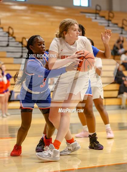 Thumbnail 3 in Grand Oaks vs Oak Ridge photogallery.