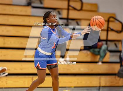 Thumbnail 3 in Grand Oaks vs Oak Ridge photogallery.