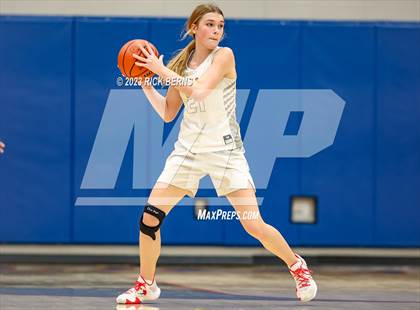 Thumbnail 2 in Grand Oaks vs Oak Ridge photogallery.