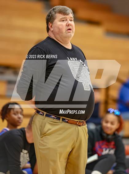 Thumbnail 3 in Grand Oaks vs Oak Ridge photogallery.
