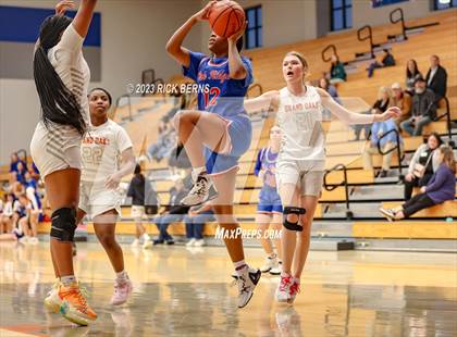 Thumbnail 3 in Grand Oaks vs Oak Ridge photogallery.