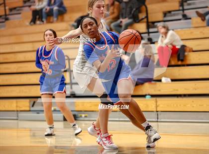 Thumbnail 3 in Grand Oaks vs Oak Ridge photogallery.