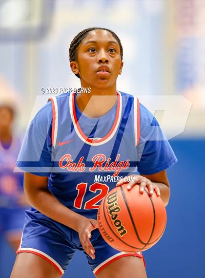 Thumbnail 2 in Grand Oaks vs Oak Ridge photogallery.
