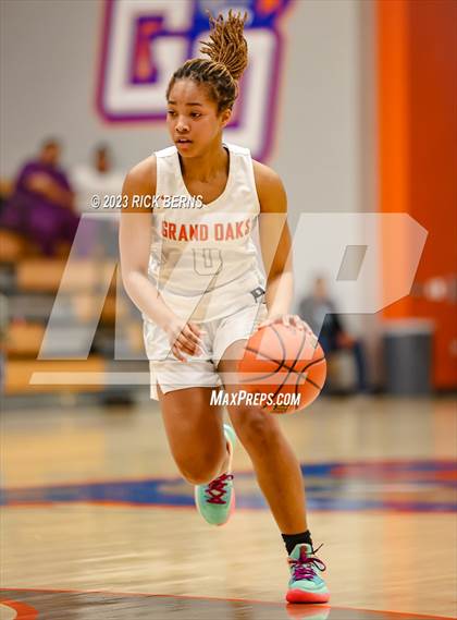 Thumbnail 2 in Grand Oaks vs Oak Ridge photogallery.
