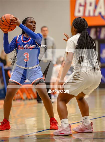 Thumbnail 3 in Grand Oaks vs Oak Ridge photogallery.