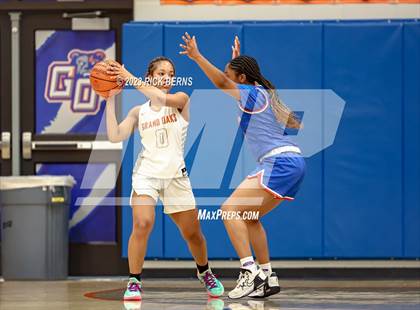 Thumbnail 1 in Grand Oaks vs Oak Ridge photogallery.