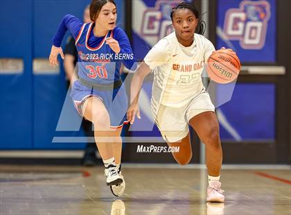 Thumbnail 2 in Grand Oaks vs Oak Ridge photogallery.