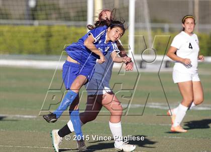Thumbnail 3 in Maywood vs. Verdugo Hills (CIF LACS D3 Final) photogallery.