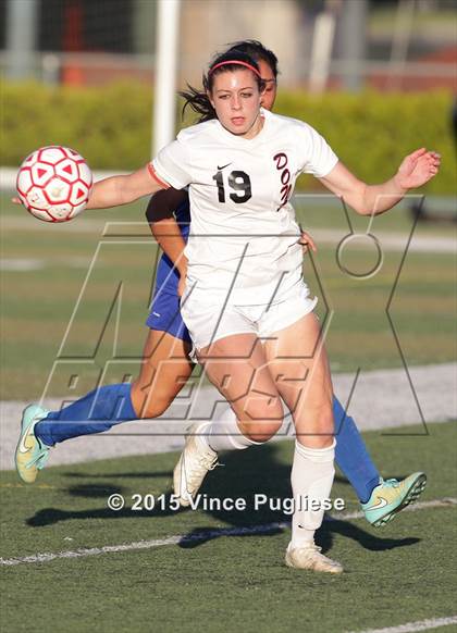 Thumbnail 2 in Maywood vs. Verdugo Hills (CIF LACS D3 Final) photogallery.