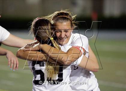 Thumbnail 3 in Maywood vs. Verdugo Hills (CIF LACS D3 Final) photogallery.