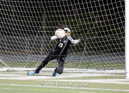 Thumbnail 3 in Maywood vs. Verdugo Hills (CIF LACS D3 Final) photogallery.