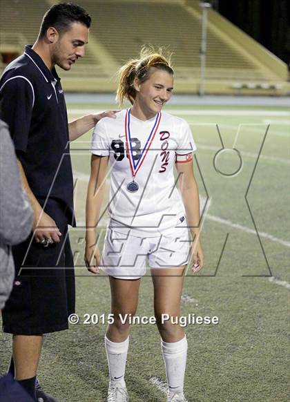 Thumbnail 2 in Maywood vs. Verdugo Hills (CIF LACS D3 Final) photogallery.