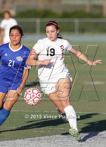 Thumbnail 2 in Maywood vs. Verdugo Hills (CIF LACS D3 Final) photogallery.