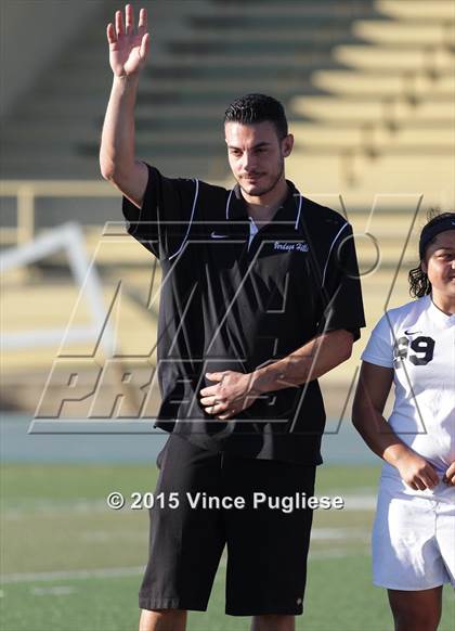 Thumbnail 3 in Maywood vs. Verdugo Hills (CIF LACS D3 Final) photogallery.