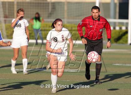 Thumbnail 3 in Maywood vs. Verdugo Hills (CIF LACS D3 Final) photogallery.