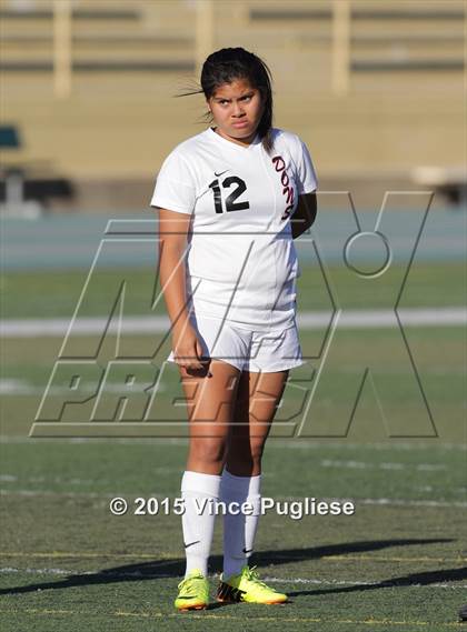 Thumbnail 1 in Maywood vs. Verdugo Hills (CIF LACS D3 Final) photogallery.