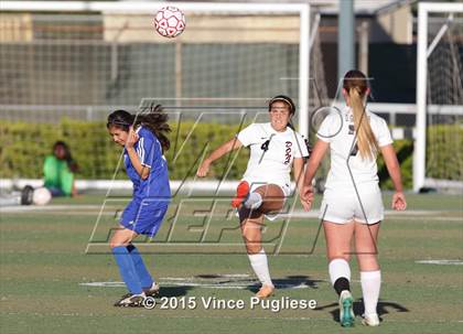Thumbnail 2 in Maywood vs. Verdugo Hills (CIF LACS D3 Final) photogallery.