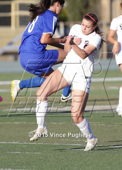 Thumbnail 1 in Maywood vs. Verdugo Hills (CIF LACS D3 Final) photogallery.