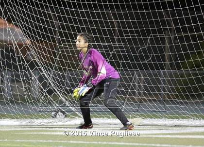 Thumbnail 2 in Maywood vs. Verdugo Hills (CIF LACS D3 Final) photogallery.