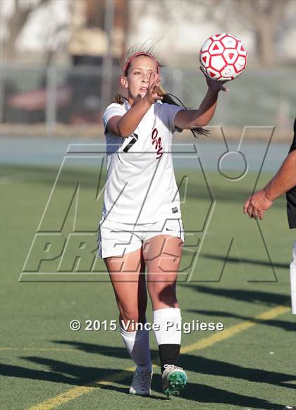 Thumbnail 1 in Maywood vs. Verdugo Hills (CIF LACS D3 Final) photogallery.