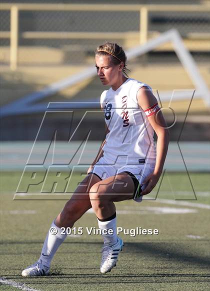 Thumbnail 3 in Maywood vs. Verdugo Hills (CIF LACS D3 Final) photogallery.