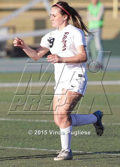Thumbnail 2 in Maywood vs. Verdugo Hills (CIF LACS D3 Final) photogallery.