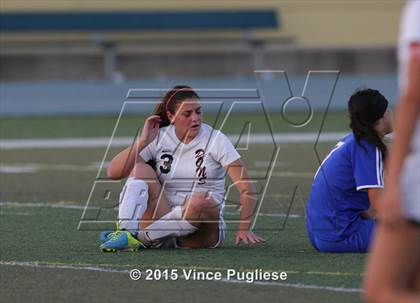 Thumbnail 1 in Maywood vs. Verdugo Hills (CIF LACS D3 Final) photogallery.