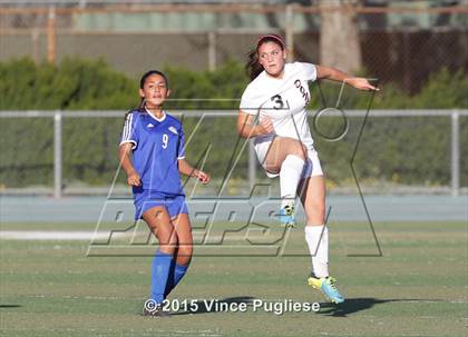 Thumbnail 1 in Maywood vs. Verdugo Hills (CIF LACS D3 Final) photogallery.