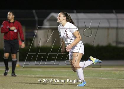 Thumbnail 2 in Maywood vs. Verdugo Hills (CIF LACS D3 Final) photogallery.