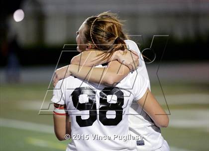 Thumbnail 1 in Maywood vs. Verdugo Hills (CIF LACS D3 Final) photogallery.